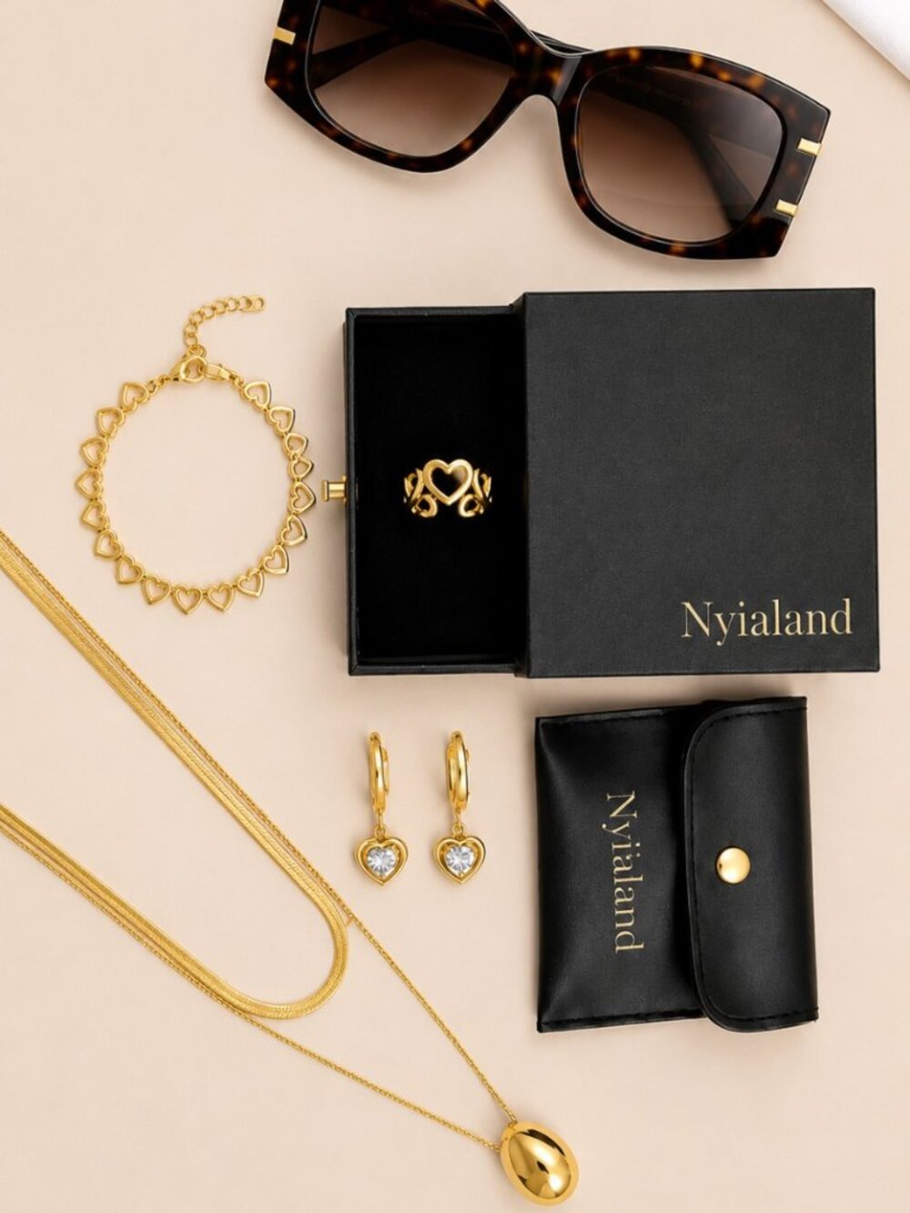 Chic Accessories Set Retro Sunglasses & Gold Jewels